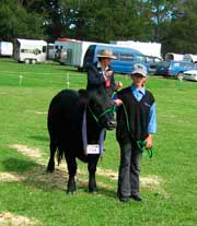 Emma Epstein and Casablanca Shara, reserve champion at Kumeu